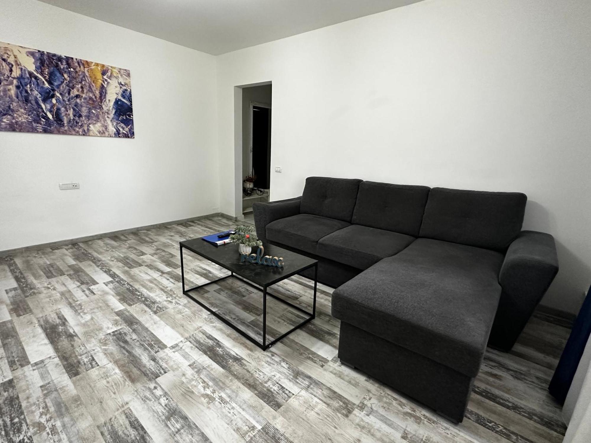 Comfort Apartment Targoviste Luaran gambar