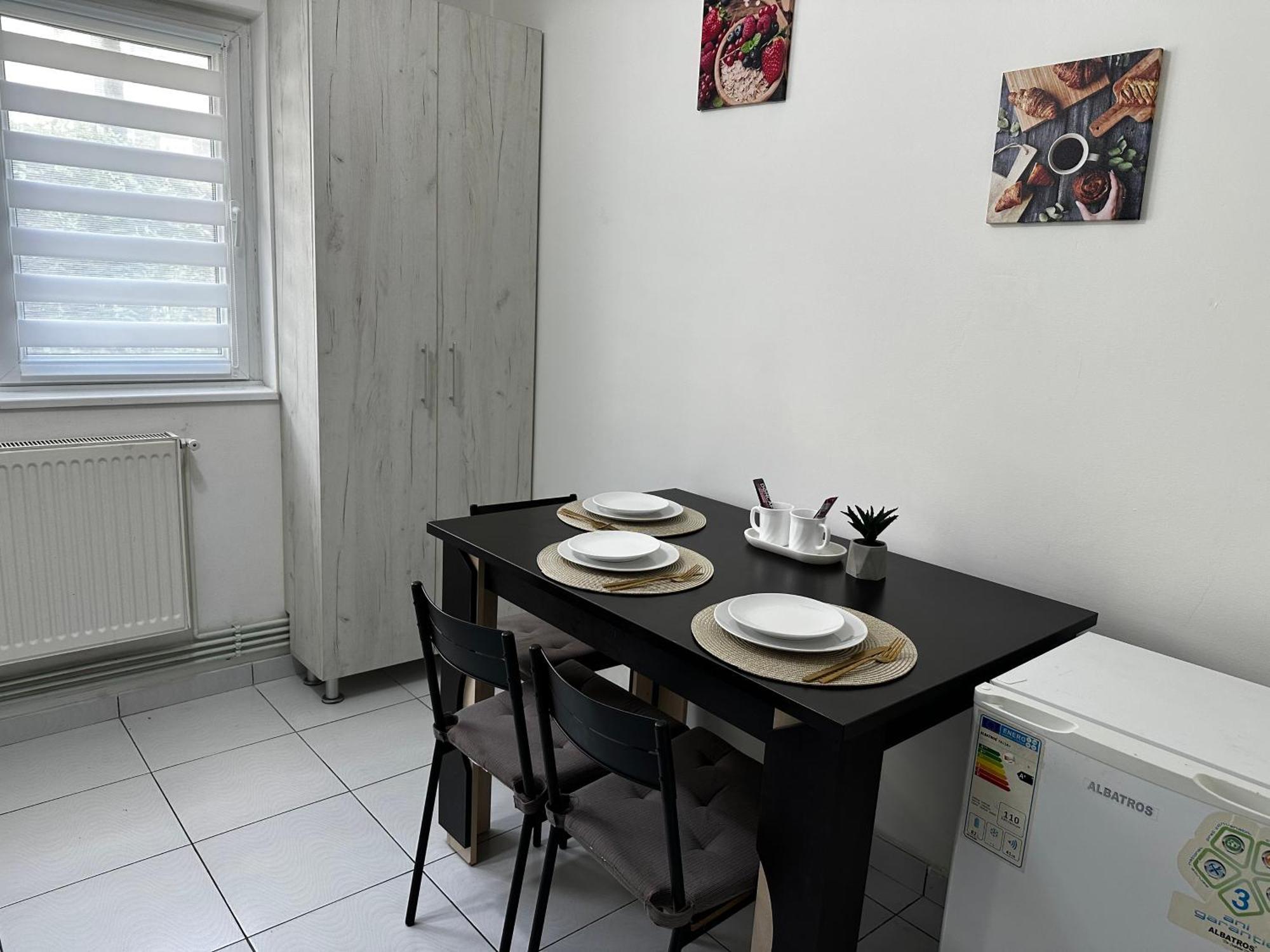 Comfort Apartment Targoviste Luaran gambar