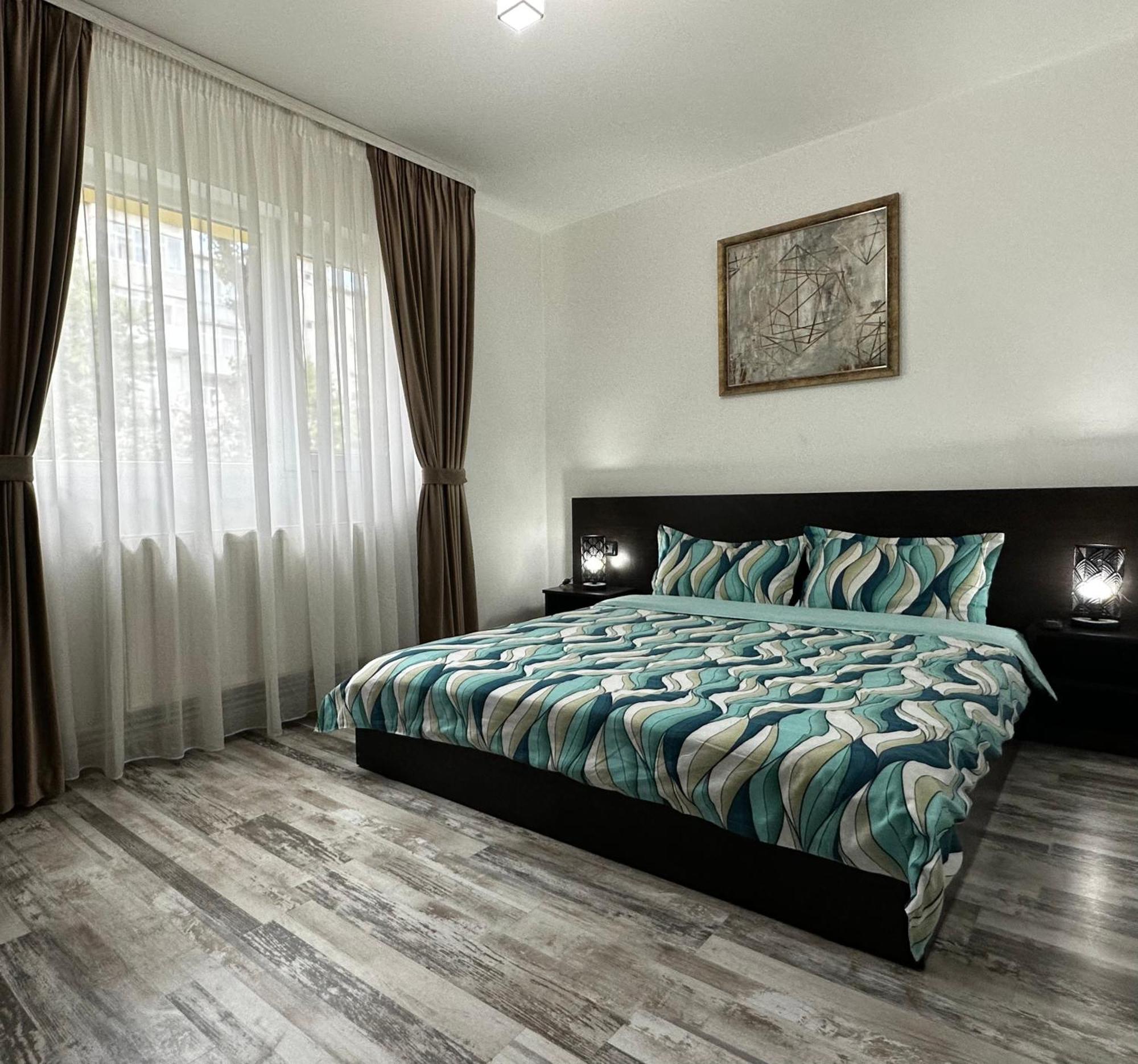 Comfort Apartment Targoviste Luaran gambar